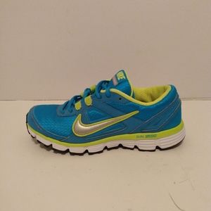 Nike Stability Support Low Top Lace Up Sneakers sz 9